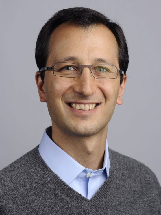 Profile image: Javier Apfeld