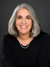 Profile image: Kimberly Lurie