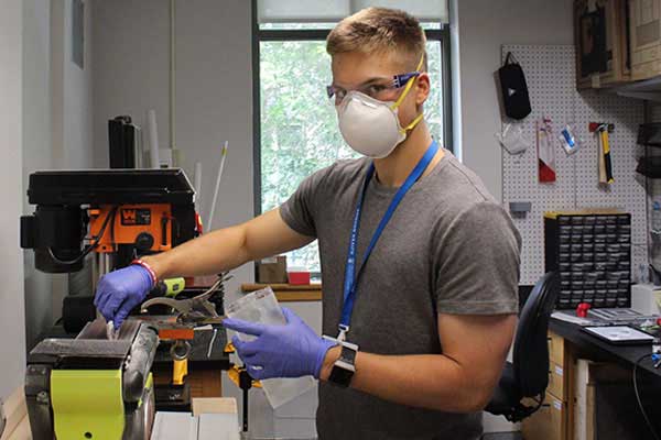 A Future in Cancer Research for this Goldwater Scholar